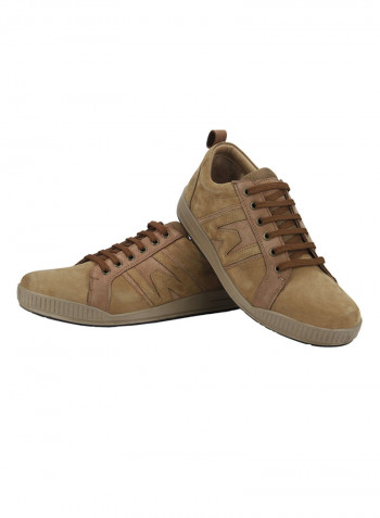 Casual Low Top Sneaker Camel