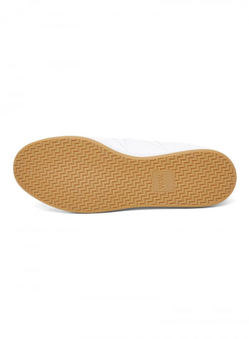 Bo Shoe Lace-Up Low Top Sneaker White