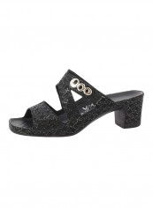 Classic Shiny Slip-On Sandals Black reviews Classic Shiny Slip-On Sandals Black