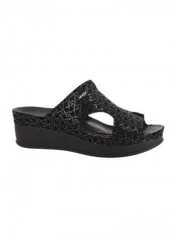 Classic Shiny  Slip-On Sandals Black