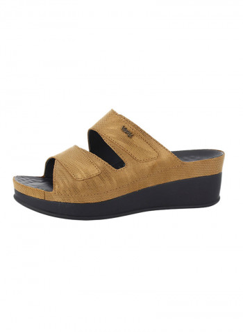 Classic Slip-On Sandals Brown/Black