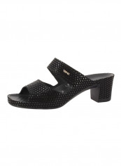 Classic Shiny Slip-On Sandals Black reviews Classic Shiny Slip-On Sandals Black