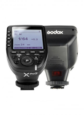 Wireless Flash Trigger With Cleaning Cloth Black