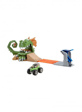 Monster Jam Dragon Arena Attack Playset CCP74