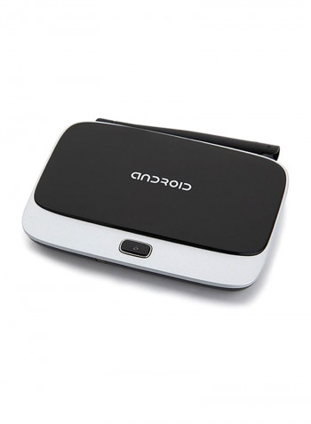 Q7 4K Smart TV Box V763 black
