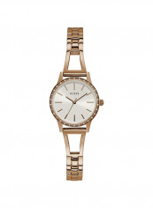 Women's Casual Analog Wrist Watch GW0025L3 reviews Women's Casual Analog Wrist Watch GW0025L3