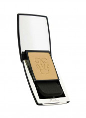 Rejuvenating Effect Gold Radiance Powder Foundation SPF15+ PA++ 03 Beige Natural