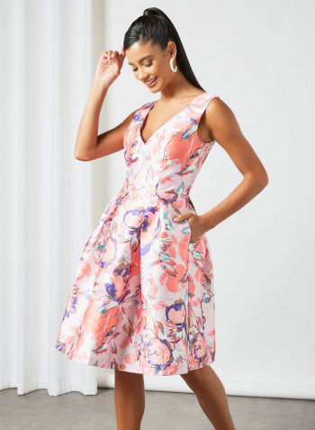 Floral V-Neck Dress Pink