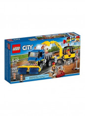 299-Piece City Building Set reviews 299-Piece City Building Set