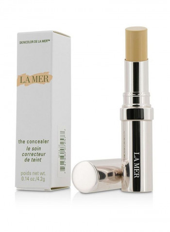 The Concealer 12 Light