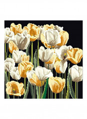 18-Piece Tulips On Aida Cross Stitch Kit Beige/Grey/Green