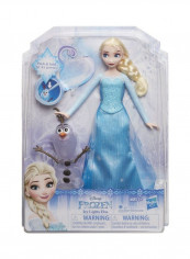 Disney Frozen Icy Lights Elsa Fashion Doll With Olaf