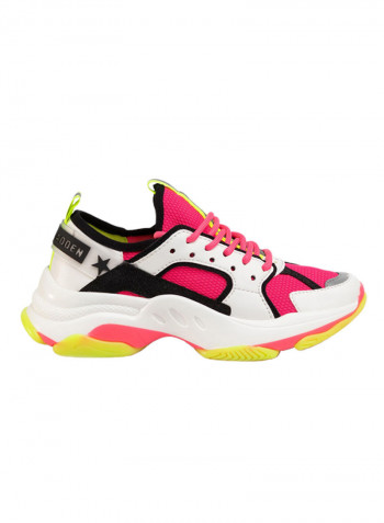 Gradually Lace-Up Athletic Trainer Shoes Fuschia