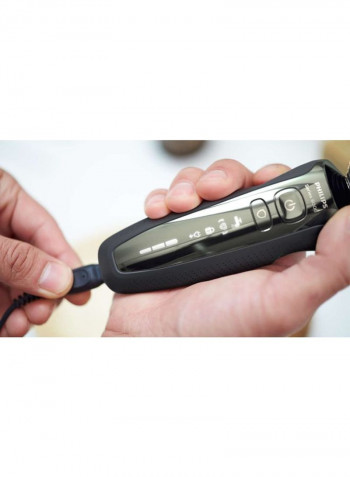 AquaTouch Wet And Dry Electric Shaver Black