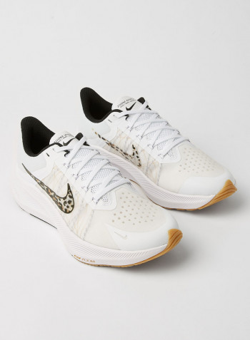 Winflo 8 Premium Running Shoes White/Black/Wheat/Lt Brown