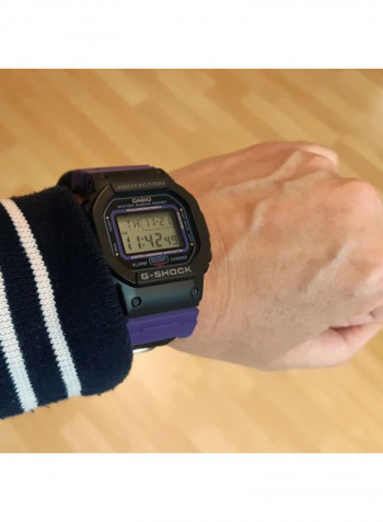 Men's Stylish Digital Quartz Watch DW-5600THS-1