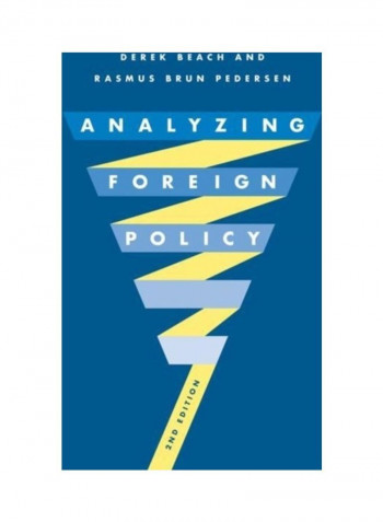 Analyzing Foreign Policy Hardcover English by Derek Beach