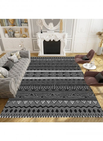 Nordic Style Classic Pattern Supple Home Rug Black 80x180cm