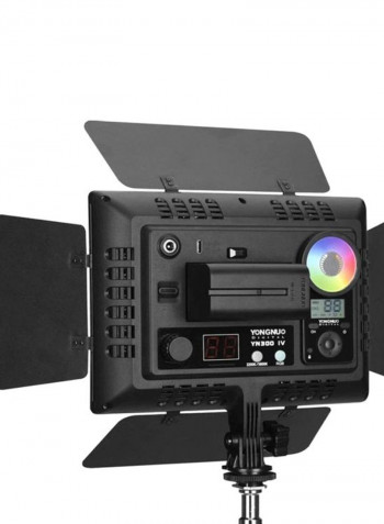 LED YN-300 IV Camera Light And A/C Adapter Black