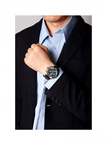 Men's Business Water Resistant Analog Quartz Wrist Watch W70104G.01A