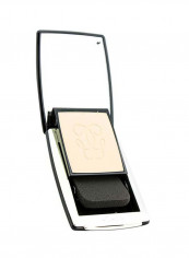 Rejuvenating Effect Gold Radiance Powder Foundation SPF15+ PA++ 00 Beige