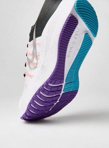 Winflo 8 Running Shoes White
