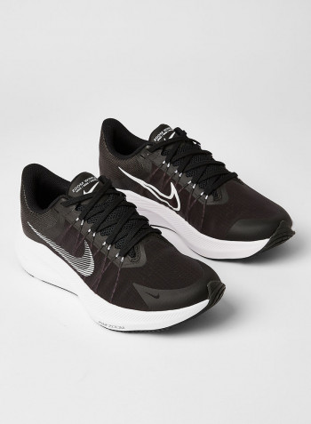 Winflo 8 Running Shoes Black/White