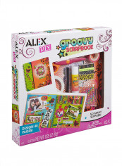 DIY Groovy Scrapbook