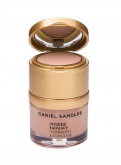 Invisible Radiance Foundation And Concealer Beige