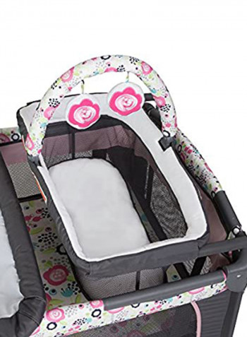Lil Snooze Deluxe Nursery Center Baby Cot