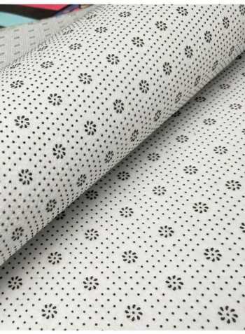 1-Piece Antislip Simple Patterned Floor Mat Black/White 120x160cm