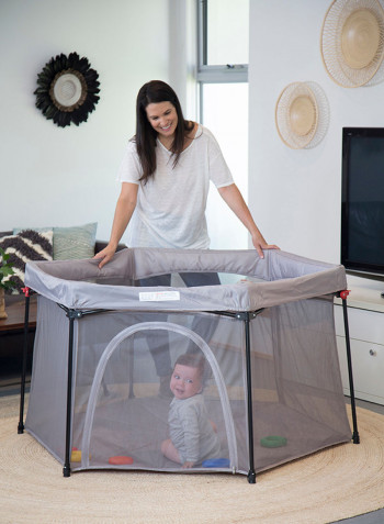 Deluxe Foldaway Play-pen