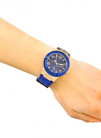 Women's Silicone Analog Wrist Watch W0571L1