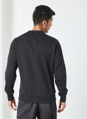 Monogram Badge Sweatshirt Black