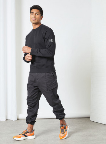 Monogram Badge Sweatshirt Black