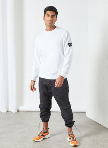Monogram Badge Sweatshirt White