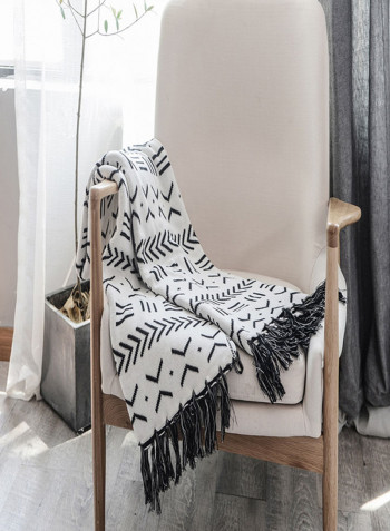 Double Sided Geometric Pattern Soft Throw Bed Blanket Cotton Black/White 130x160centimeter