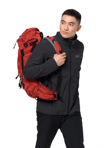 Full Zipper Northern Point Jacket أسود