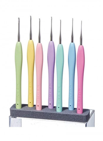 7-Piece Amour Steel Crochet Hook Set Multicolour
