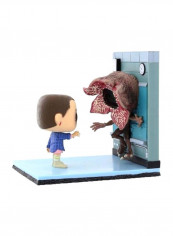 Pop Movie Moments Stranger Things Eleven And Demogorgon Bobblehead 22.86x10.16x15.24cm