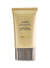 Illusion Hyaluronic Skin Tint With SPF 15 Sand reviews Illusion Hyaluronic Skin Tint With SPF 15 Sand