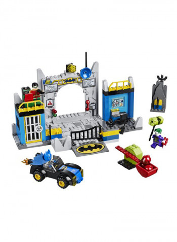 Juniors 10672 Batman: Defend the Bat Cave