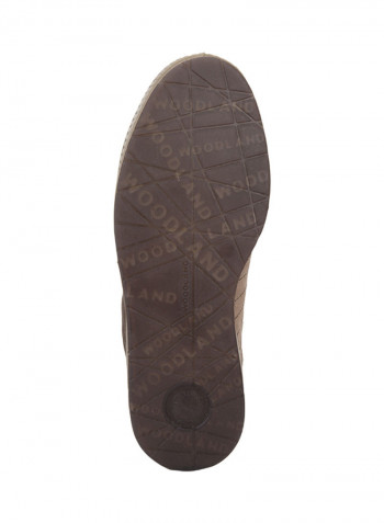 Casual Low Top Sneaker Brown