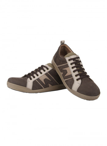 Casual Low Top Sneaker Brown