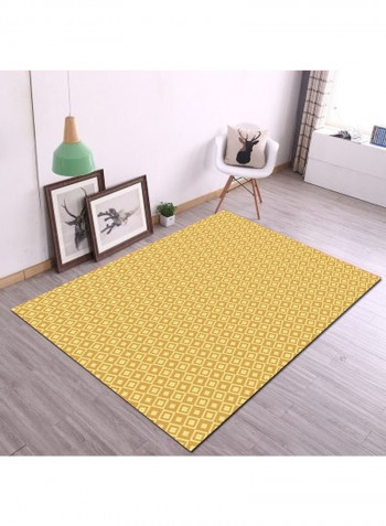 1-Piece Simple Anti-Slip Foldable Carpet Yellow 120 x 160cm