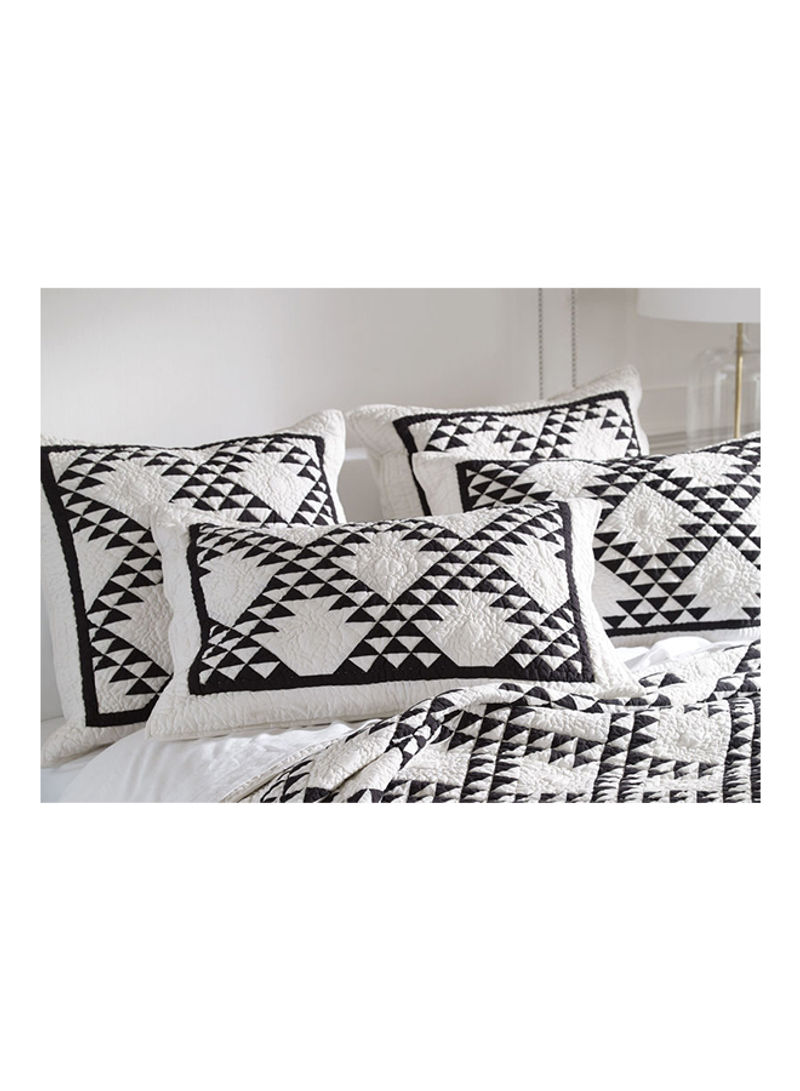 Triangle Quilted Sham Black/White 20 x 30inch