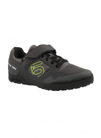Maltese Falcon Outdoor Training Shoes 35 x 23.11 x 13.97centimeter