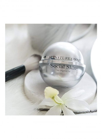 Signature Glow Anti-Aging Daily Face Cream