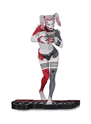 Harley Quinn Red, White And Black Metal Harley Quinn By Greg Horn Statue 8x5x4inch