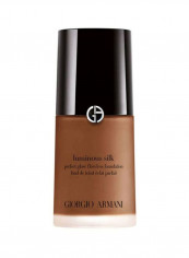 Luminous Silk Foundation 14 Very Deep Olive reviews Luminous Silk Foundation 14 Very Deep Olive